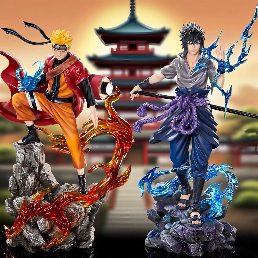 Figurine Naruto et Sasuke, socle décoré clans Uzumaki et Uchiha