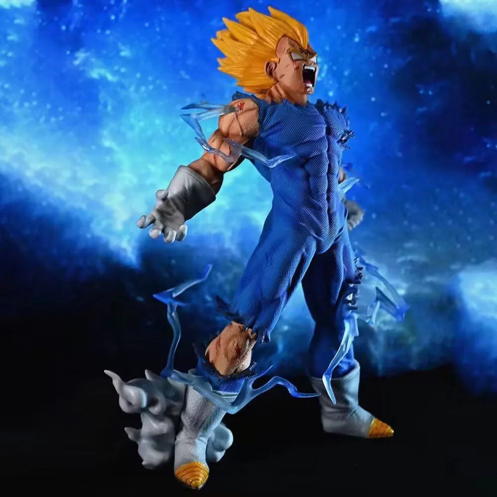 Figurine Majin Vegeta Dragon Ball Z, comparaison de taille avec d'autres figurines